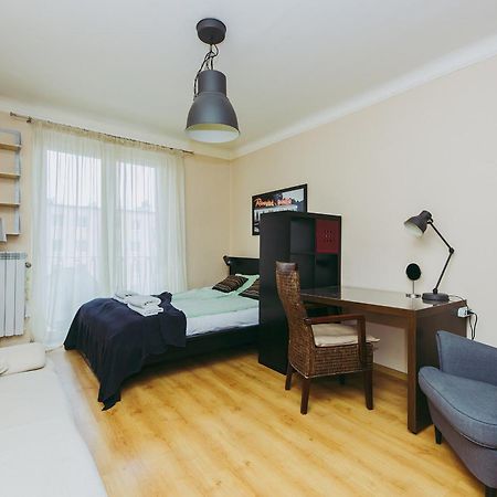 ורשה Shortstaypoland Leszno מראה חיצוני תמונה